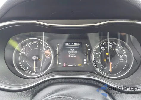 2021 Jeep Cherokee Altitude Fwd z USA, uszkodzony, nr VIN 1C4PJLLB9MD204367